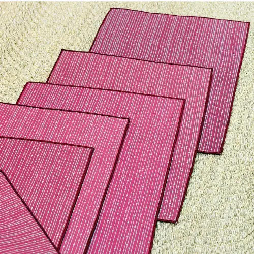 Magenta Bead-Line Table Mat Set