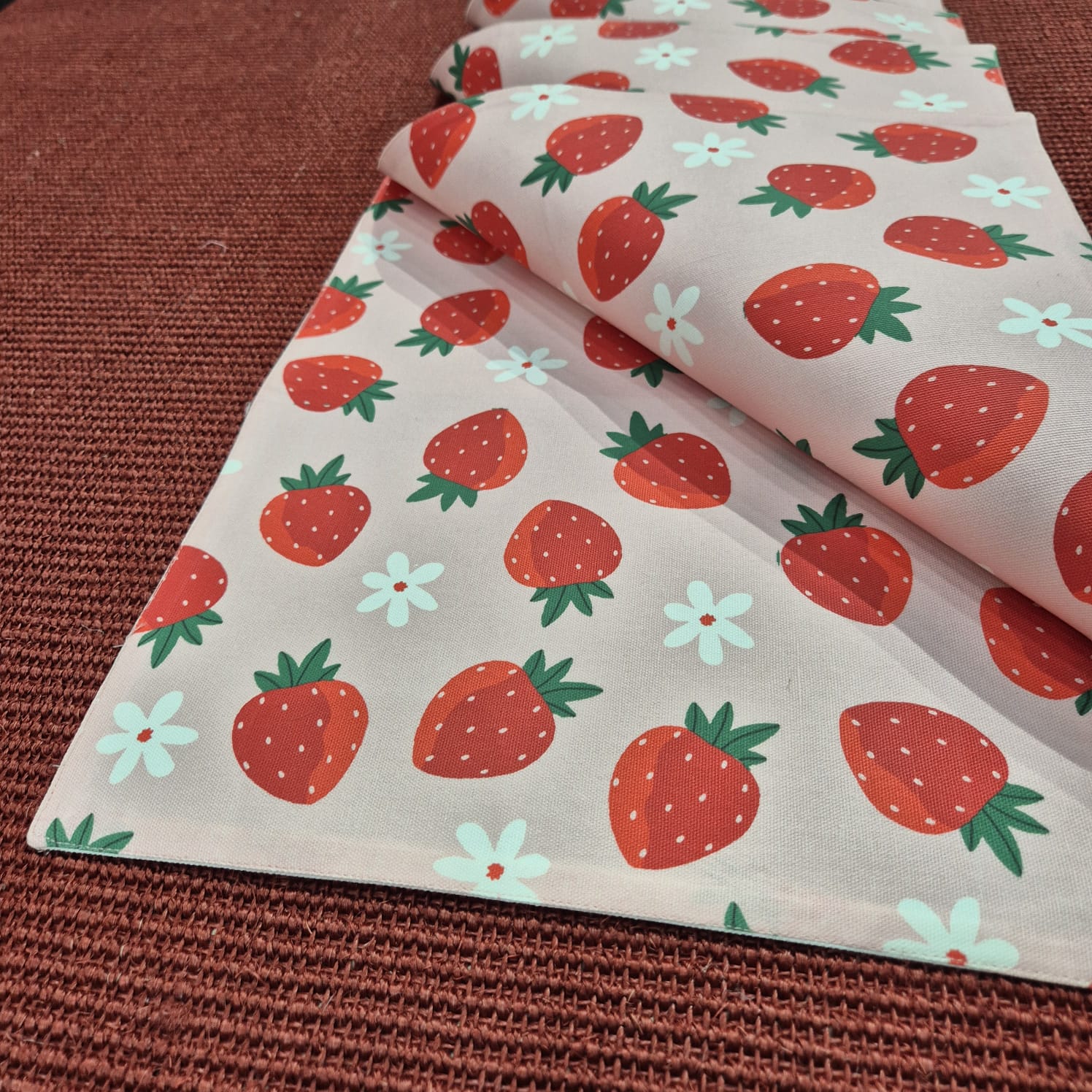 Strawberry Fields Floral Placemats - Image 2