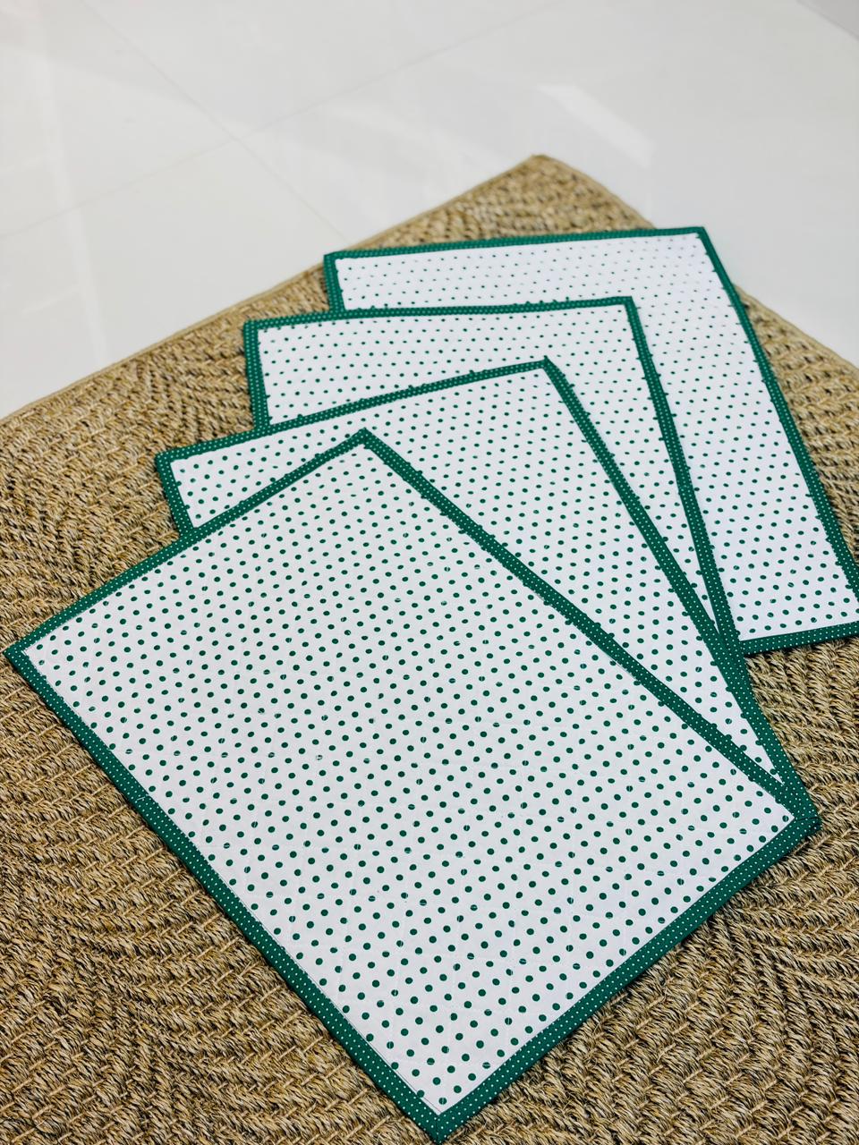 Grid Contrast Table Mats - Image 3