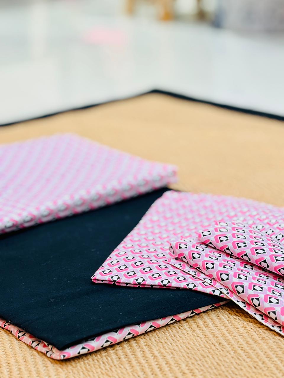Geometric Contrast Set. - Image 2