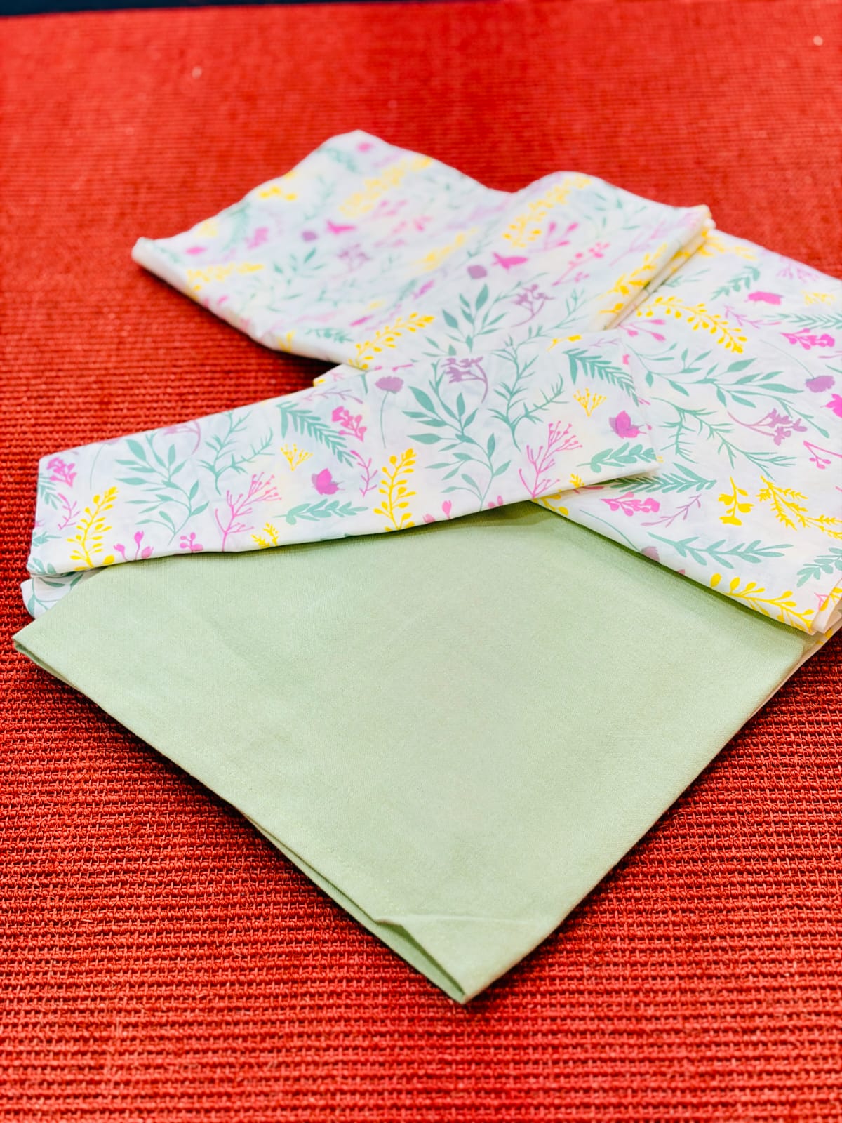 Spring Meadow Pastel Floral Bedsheet Set - Image 2