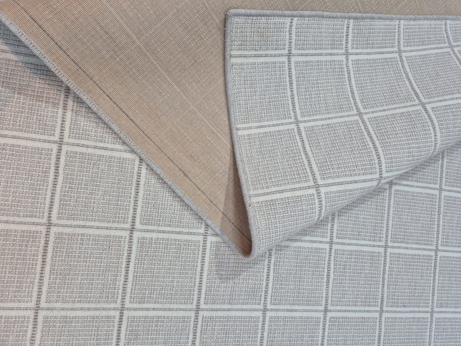 Slate Linear Border Carpet - Image 2