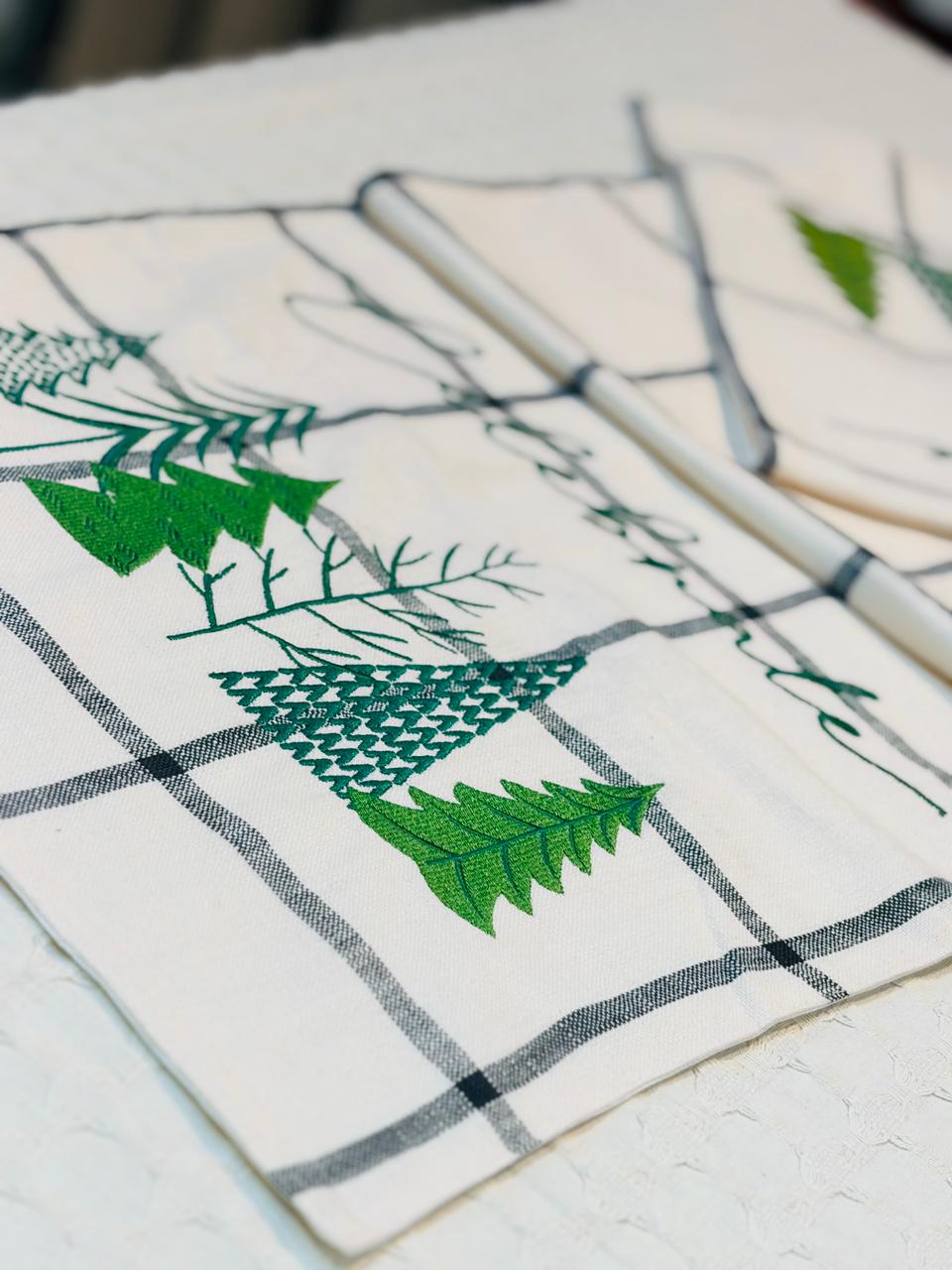 Evergreen Celebration Windowpane Runner - Image 2